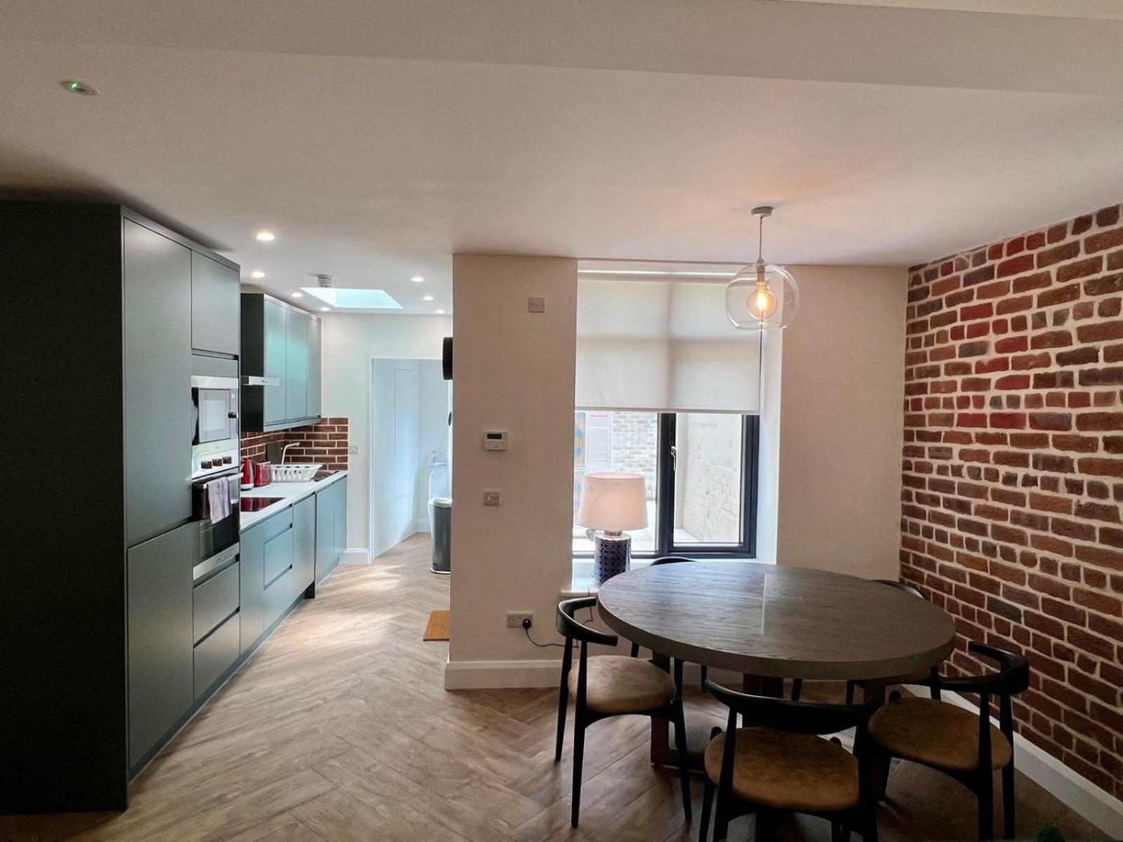Ifsc Townhouse Apartments ダブリン エクステリア 写真