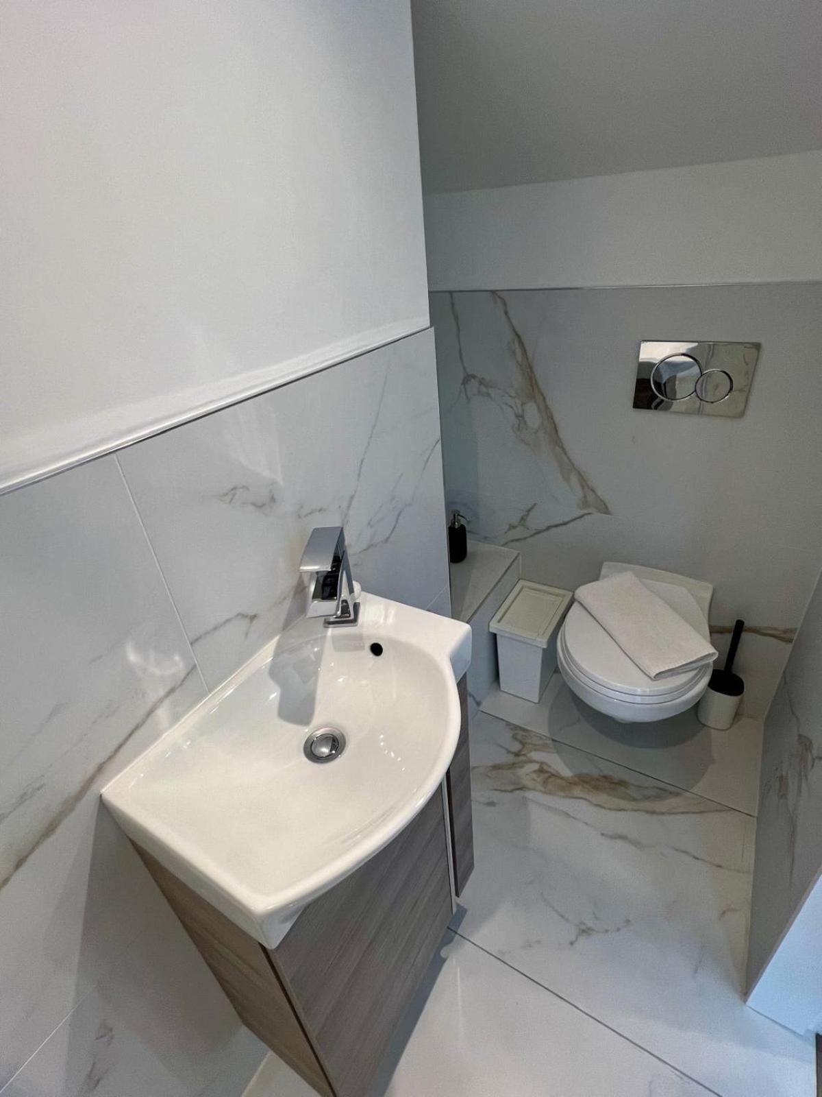 Ifsc Townhouse Apartments ダブリン エクステリア 写真